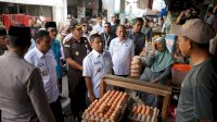 Jaga Stabilitas Harga, Wali Kota Parepare Tasming Hamid Tinjau Pasar dan Gudang Distributor