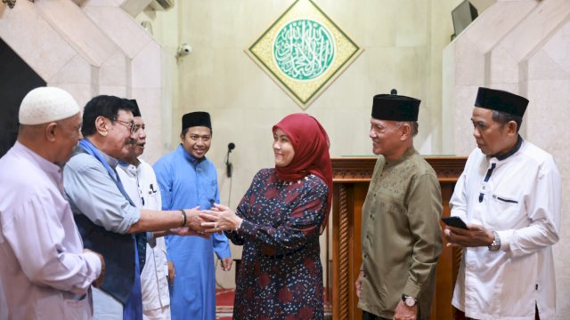 Wakil Wali Kota Makassar Aliyah Mustika Ilham Safari Ramadan di Masjid Baiturrahman Panaikang.