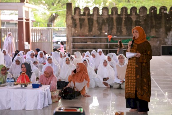 Wakil Wali Kota Makassar, Aliyah Mustika Ilham, Hadiri Buka Puasa Bersama di Masjid Jami Kerung-Kerung