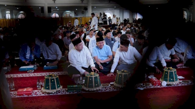 Wali Kota Makassar Hadiri Buka Puasa Bersama Kedubes Arab Saudi di Masjid Kubah 99,