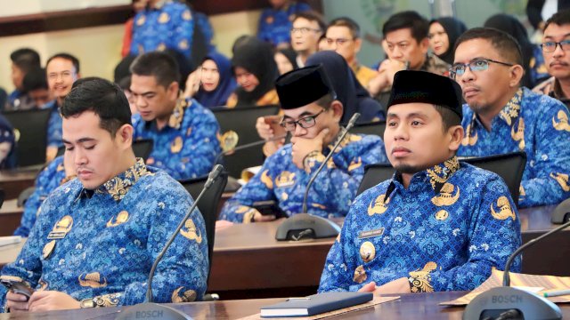 Wali Kota Parepare Tasming Hamid Hadiri Rapat Pleno TPAKD Provinsi Sulsel.