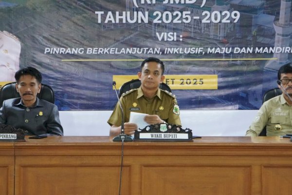 Sudirman Bungi Buka Forum Konsultasi Publik Rancangan Awal RPJMD 2025–2029