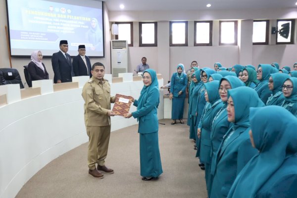 Lantik Pengurus TP PKK, Dekranasda, dan Pokja Bunda PAUD, Munafri Tekankan Sinergitas untuk Bangun Kota Makassar