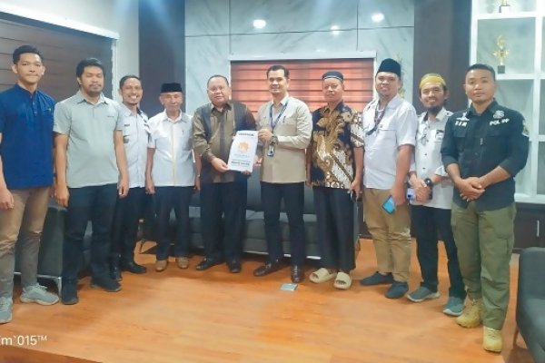 Bank Sulselbar Cabang Jeneponto Dukung Amalia Ramadhan Masjid Agung Jeneponto