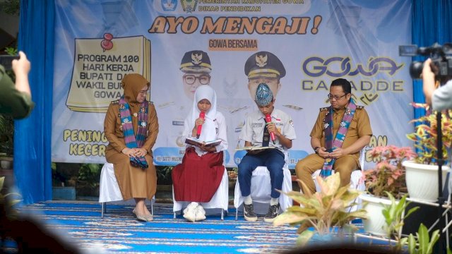 Bupati Gowa, Sitti Husniah Talenrang Didampingi Wakil Bupati Gowa, Darmawangsyah Muin Melaunching Program Gowa Caradde "Ayo Mengaji" di SD Negeri 6 Bontokamase.