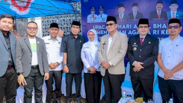 Ketua DPRD Barru Drs. H. Syamsuddin Muhiddin.