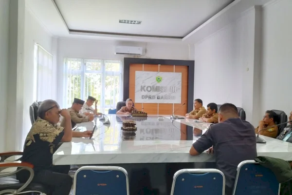DPRD Barru RDP Dengan Dinas Pendidikan, Bahas Sekolah di Perbatasan