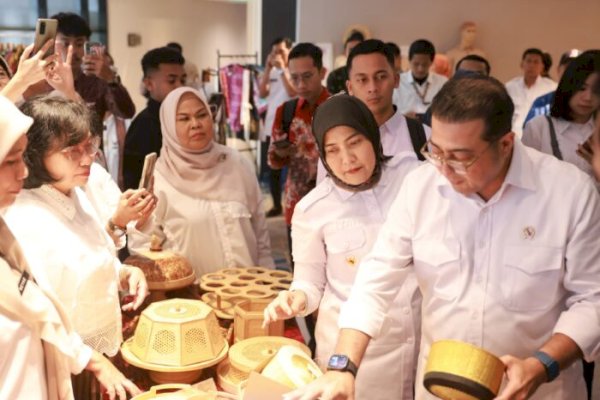 Wawali Aliyah Dampingi Menteri Ekonomi Kreatif di Acara Creators Lab Emak-Emak Matic