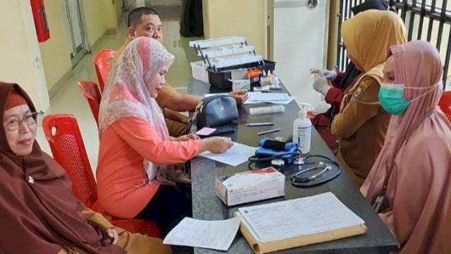 DWP UPT RSUD Lanto Dg Pasewang menggelar kegiatan Halal Bihalal yang dirangkaikan dengan aksi sosial donor darah.