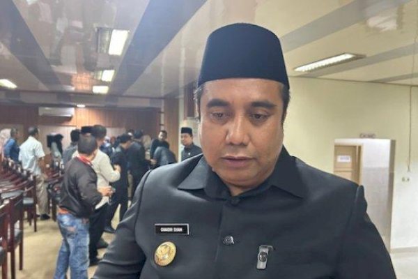 Bupati Chaidir Syam Tunjuk Tiga Plt untuk Jabat OPD Baru di Pemkab Maros