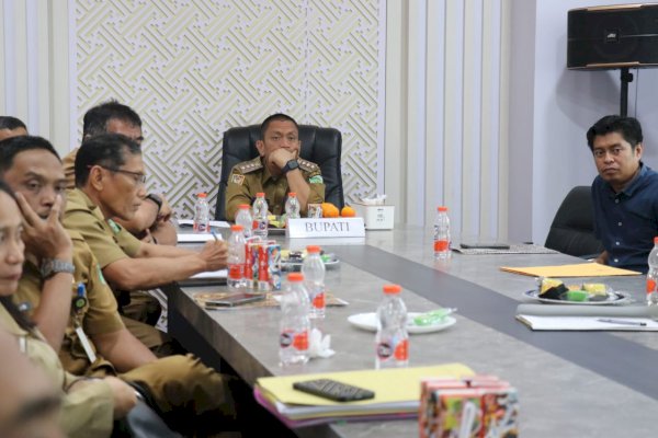 Bupati Irwan Ikuti Secara Virtual Raker dan RDP Komisi II DPR RI Bersama Mendagri