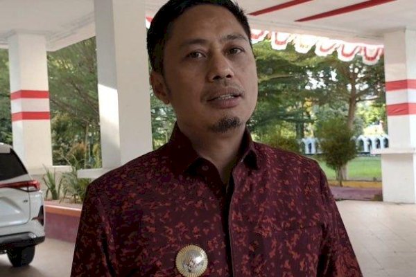 Bupati Enrekang Yusuf Ritangnga Lepas Arsil Bagenda yang Purna Tugas Setelah 34 Tahun Mengabdi