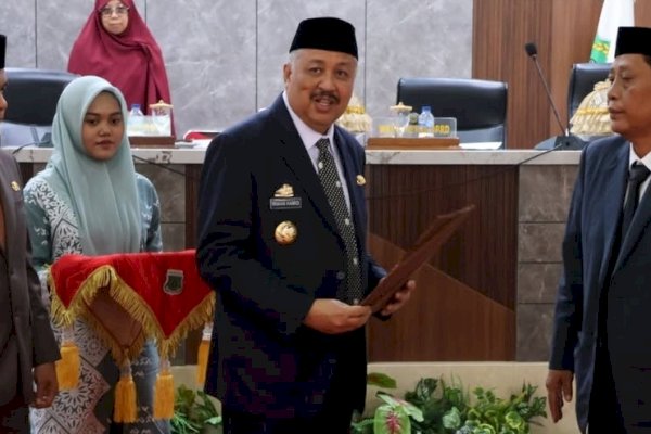 Bupati dan Wabup Pinrang Hadiri Paripurna Penyampaian Rekomendasi DPRD atas LKPJ TA 2024