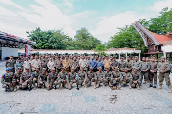 Gubernur Andi Sudirman Lepas 58 Personel Satgas Sawerigading Amankan PSU Pilkada Palopo