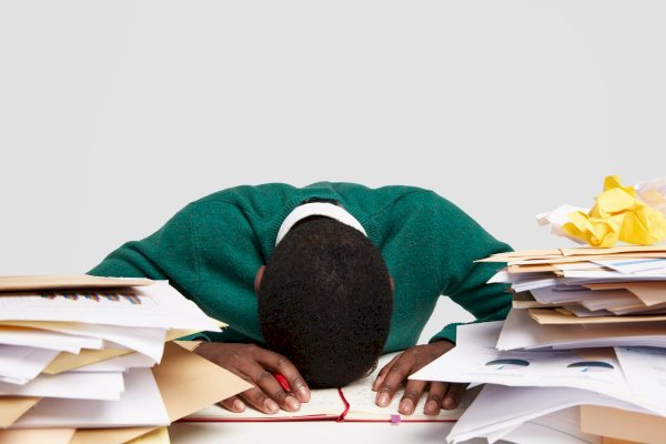 Daftar Terbaru 20 Jurusan Kuliah yang Lulusannya Dapat Gaji Kecil