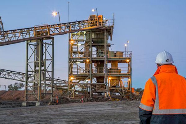 Daftar Pekerjaan dengan Rata-rata Gaji Tertinggi Versi BPS