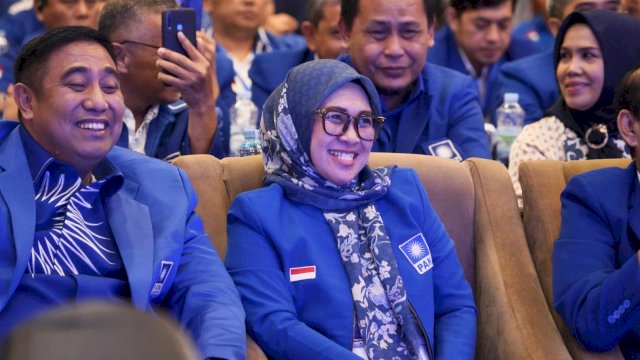 Bupati Gowa, Sitti Husniah Talenrang ditetapkan sebagai salah satu formatur calon Ketua DPW PAN Sulsel.