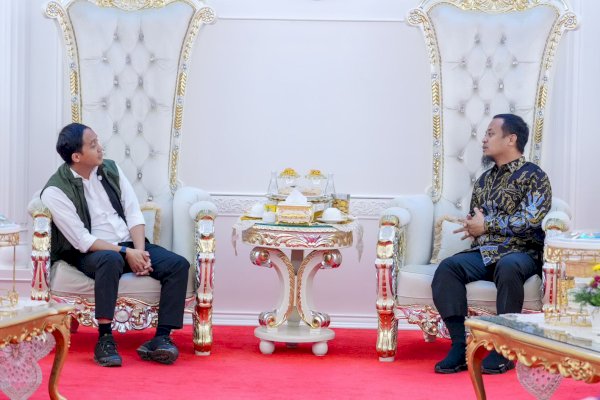 Dihadapan Menhut, Gubernur Andi Sudirman Komitmen Wujudkan Revolusi Hijau di Sulsel