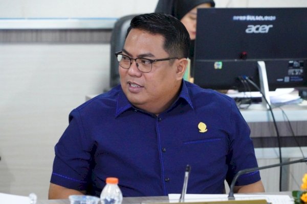 Yosia Rinto Kadang Dorong Penambahan Alat Ekskavator demi Menunjang Pekerjaan di UPT Wilayah II