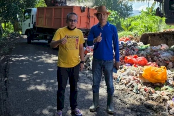 Disperkimlh Pinrang Turunkan 10 Armada Dump Truck Lakukan Relokasi Sampah