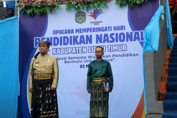 Kabar Gembira! Bupati Lutim Ibas Naikkan Beasiswa dan Terapkan Program Seragam Gratis 