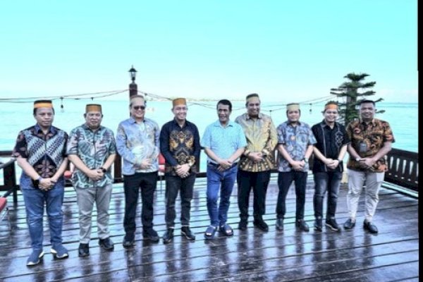 Bupati Chaidir Syam dan Panitia Gau Maraja Temui Mentan, Bahas Dukungan untuk Agenda Budaya Nasional