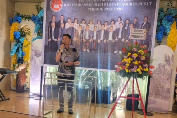 Wakil Ketua DPRD Makassar Eric Horas Hadiri Pelantikan Pengurus BPD BAMAG LKKI