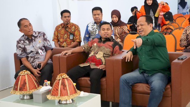 Wali Kota Parepare Tasming Hamid Dorong Inovasi Layanan Publik Melalui Aplikasi &ldquo;Parepare Dalam Genggaman&rdquo;.