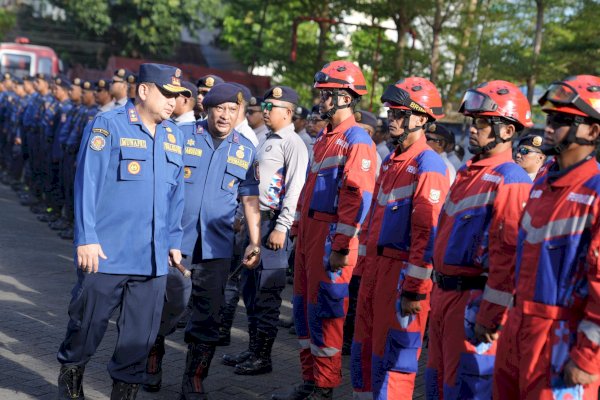 Pimpin Apel Pemadam Kebakaran, Munafri Sebut Damkarmat Punya Tugas Berat dan Mulia