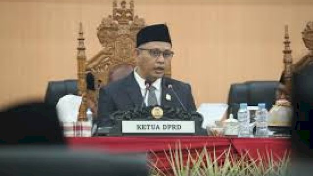 Ketua DPRD Makassar Supratman.