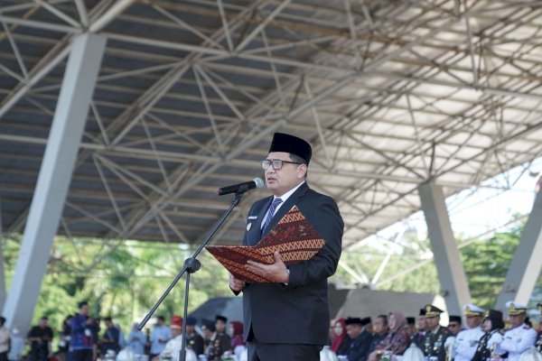 Munafri – Aliyah Komitmen Majukan Pendidikan di Kota Makassar