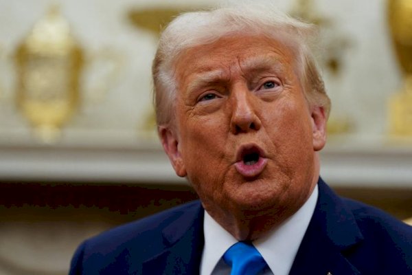 Donald Trump: Amerika tak Lagi Subsidi Layanan Kesehatan Asing