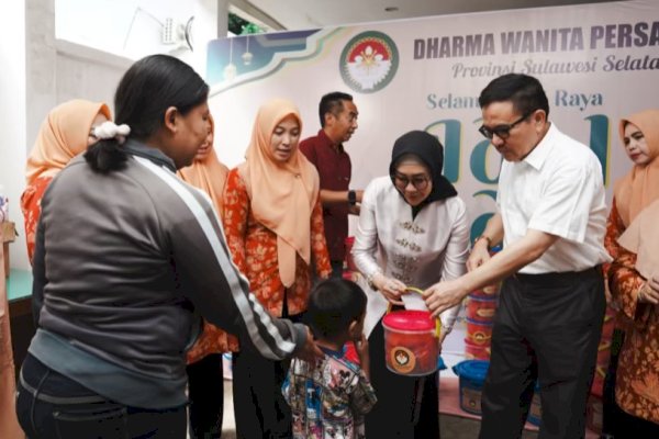 DWP Sulsel Salurkan Daging Kurban untuk Anak Stunting dan Kaum Dhuafa
