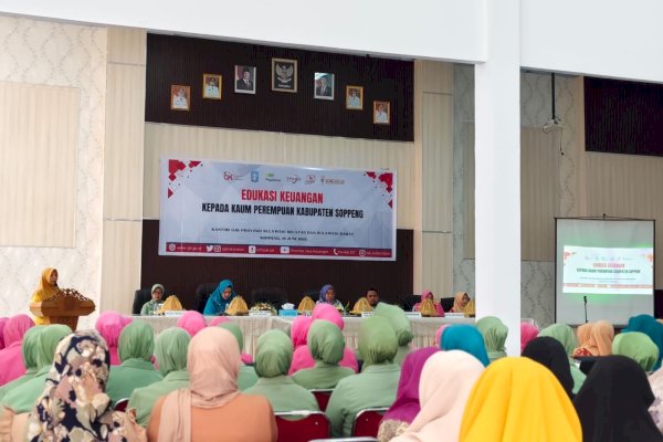 OJK Sulsel dan Pemkab Soppeng Gelar Edukasi Keuangan