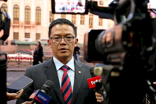 Menlu Sugiono: WNI di Iran Bakal Dievakuasi Lewat Jalur Darat
