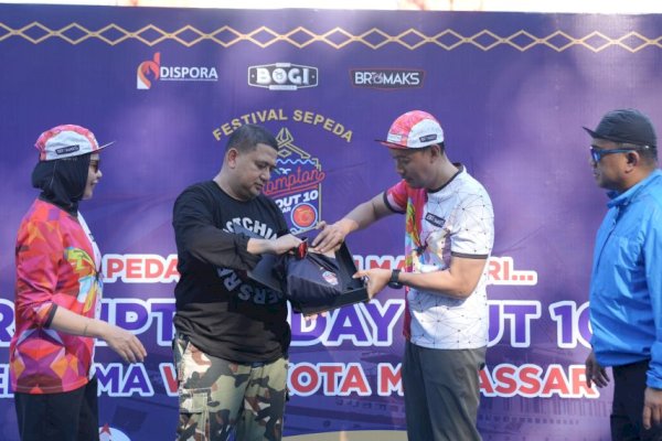 Wali Kota Munafri Lepas Komunitas Brompton Day Out, Makassar Siap Sambut Ribuan Tamu