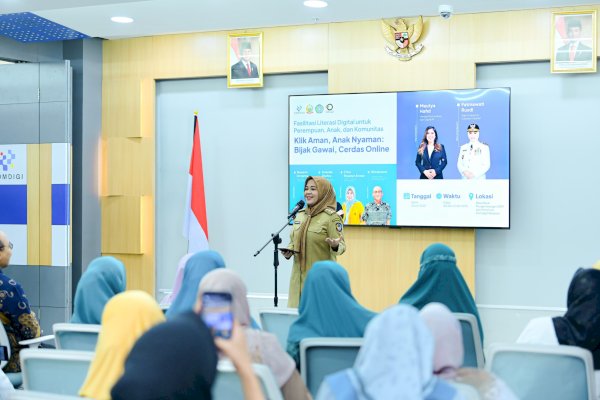 Fatmawati Rusdi dan Meutya Hafid Buka Literasi Digital “Klik Aman, Anak Nyaman