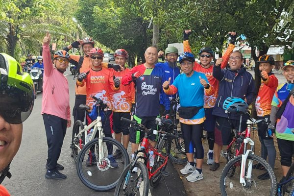 Komunitas Sepeda Bukit Baruga Ajak Warga Hidup Sehat di Akhir Pekan