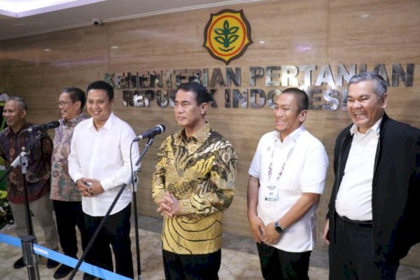 Bupati Irwan Hadiri Kongres Tani 2025: Dukung Pertanian Modern dan Desa Maju Bersama HKTI