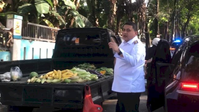 Wali Kota Makassar, Munafri Arifuddin, saat sidak di Pasar tumpah Tello.