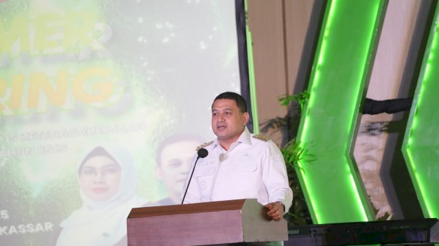 Wali Kota Makassar, Munafri Arifuddin, saat menghadiri Customer Gathering BPJS Ketenagakerjaan di Hotel Claro Makassar.