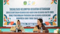 DPPKB Lutim Gelar Sosialisasi “Menjadi Orang Tua Hebat”