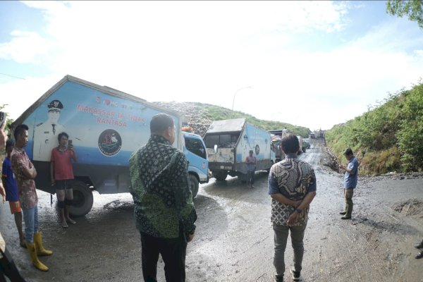 Komitmen Tangani Sampah, Munafri Kembali Tinjau TPA-Siapkan 100 Armada Baru dan Perbaiki Akses Jalan