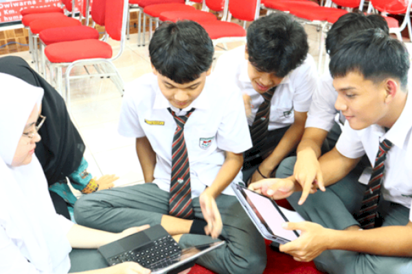 10 Contoh Gotong Royong yang Sering Dilakukan di Masyarakat