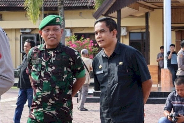 Wabup Pinrang Sudirman Bungi Turut Ikut Pemusnahan Barang Bukti Hasil Sitaan Miras