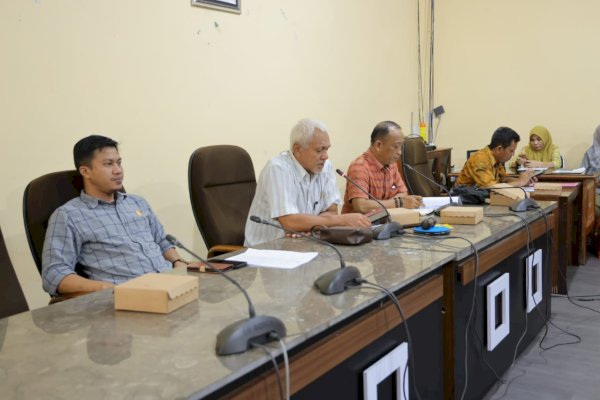 Bapemperda Rapat Kajian Tata Beracara Badan Kehormatan DPRD Pangkep