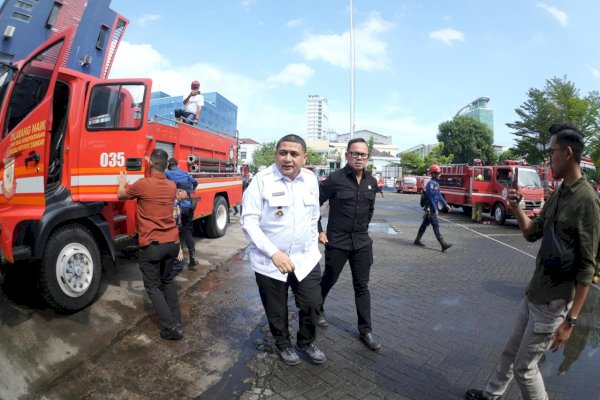 Bima Arya: Damkarmat Makassar Salah Satu yang Terbaik di Indonesia