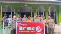 Sambut Hari Bhayangkara, Polsek Malili dan Komunitas Bersih-bersih Masjid Gelar &ldquo;Bakti Religi&rdquo;