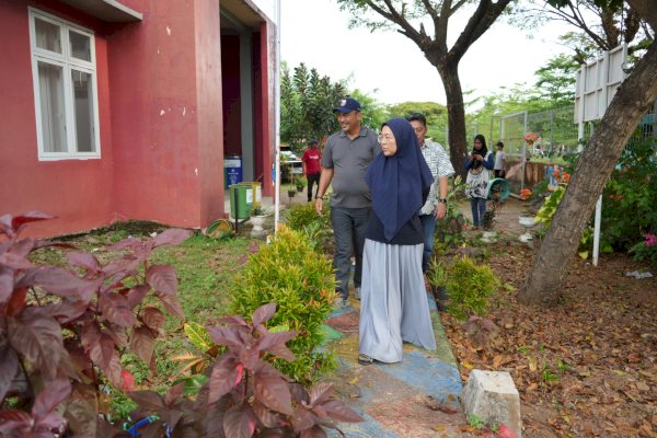 Melinda Aksa Tinjau TPS3R Kelurahan Untia, Dorong Sinergi Atasi Sampah dan Dukung Urban Farming