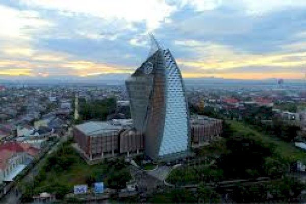 DPRD Barru Kunker di Dispthbun dan UNM